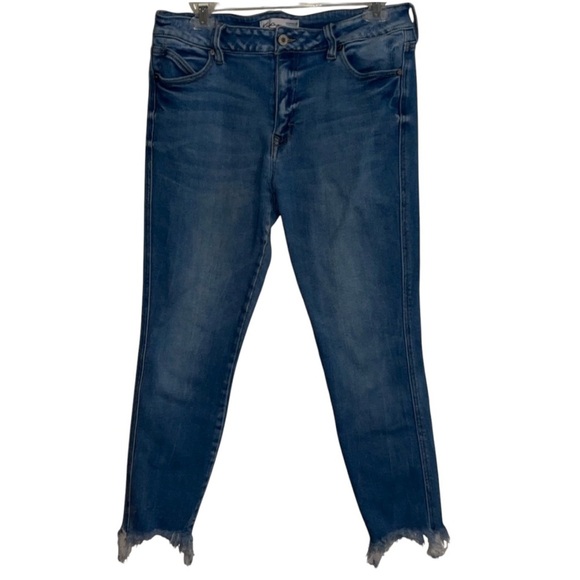 🌹KANCAN FRINGE HEM JEANS - Picture 1 of 9